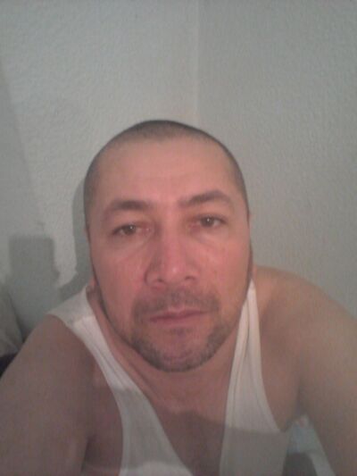  ,   Bahtiyor, 45 ,  