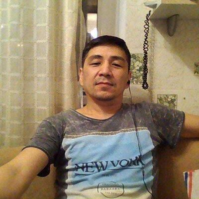  ,   Tolik, 46 ,   