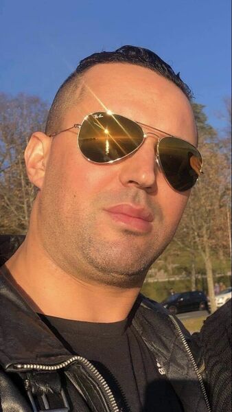  Le Mont-sur-Lausanne,   Sandro, 39 ,   ,   