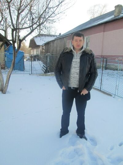  -,   Lyjney, 40 ,     , c 