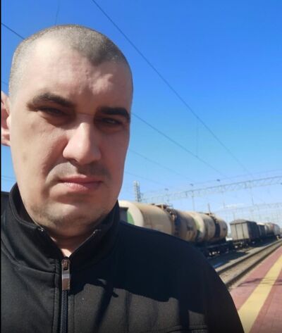  ,   Vladimir, 42 ,   c , 