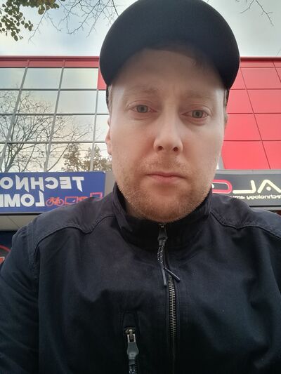  ,   Alex, 38 ,   ,   , c , 