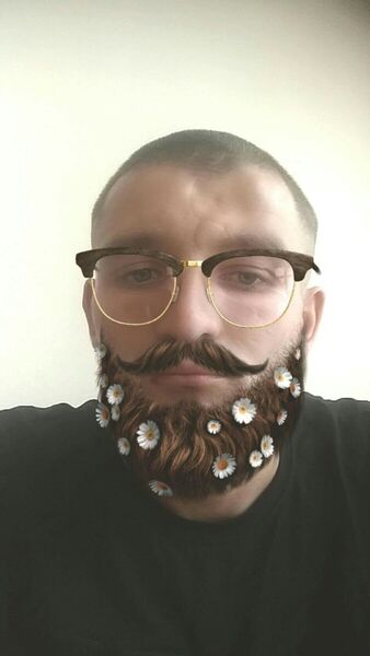  ,   VIKTOR, 32 ,   ,   , c 