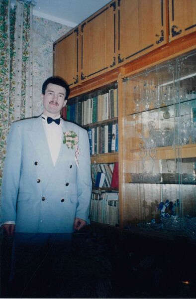  ,   Albert, 49 ,   ,   