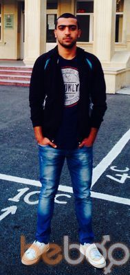  ,   Vugar, 32 ,   