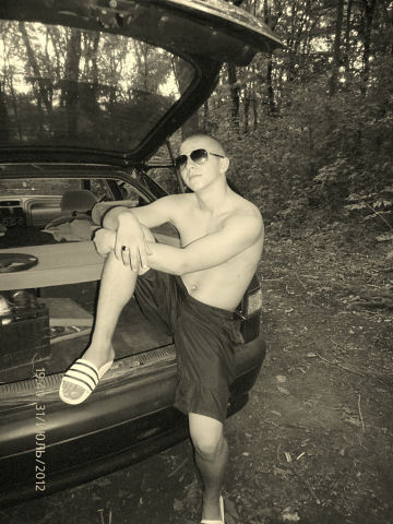  8450462  Anton, 34 ,    