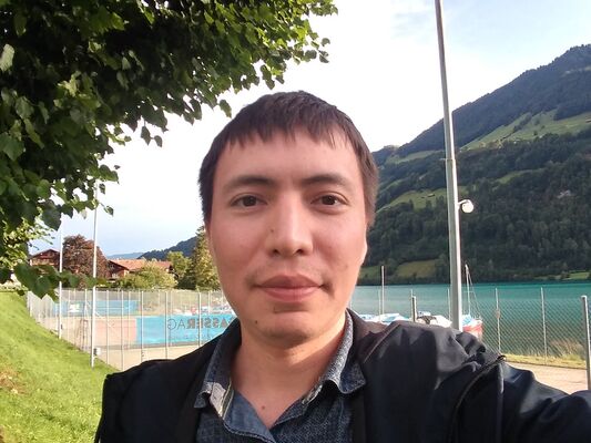  ,   Zhomart, 38 ,   ,   , c 