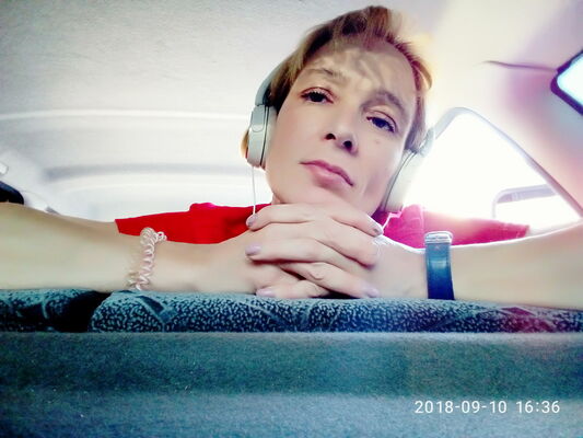  ,   Marina, 53 ,     , c 