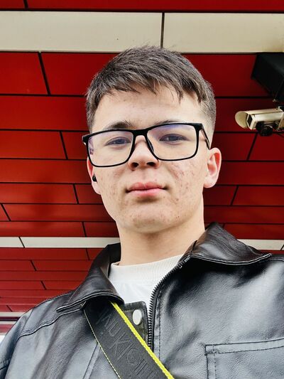  ,   Abror, 18 ,   ,   , 