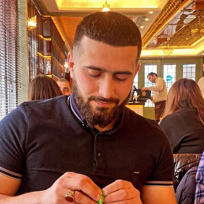  ,   Ali, 29 ,   ,   