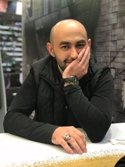  ,   Nikita, 35 ,   ,   