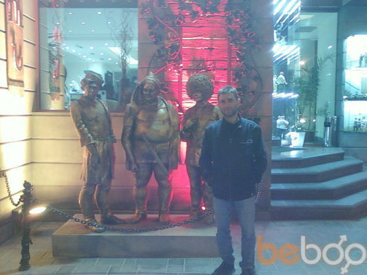  ,   David, 52 ,     , c 