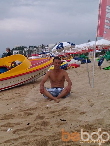  ,   Yuriy, 61 ,   ,   , c 