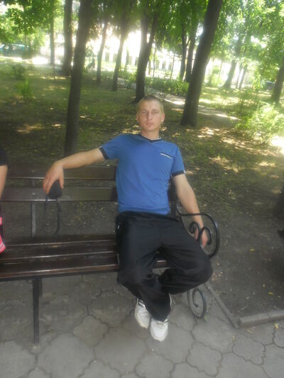  ,   Mihail, 35 ,   
