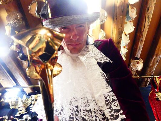  ,   Sigurd, 39 ,   ,   