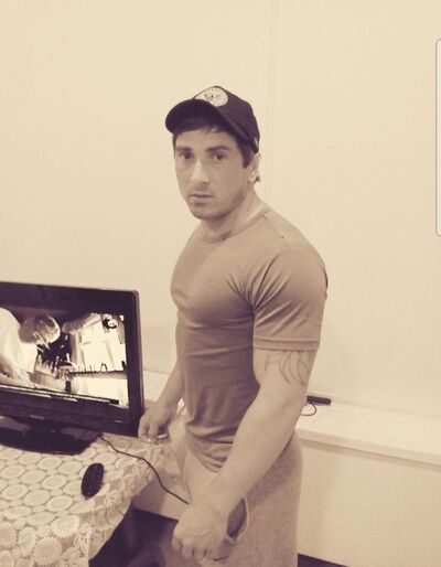  ,   California, 35 ,   ,   