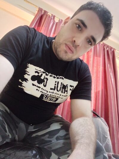  -,   Mohamed, 32 ,   ,   
