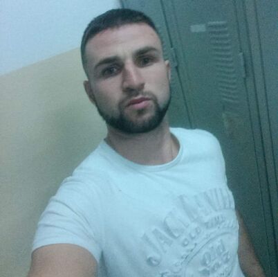  ,   Furriq, 31 ,   ,   , c 