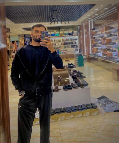  ,   Farid, 28 ,   ,   , c , 