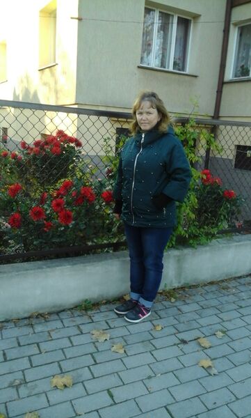  ,   Nadiya, 40 ,   ,   , c 