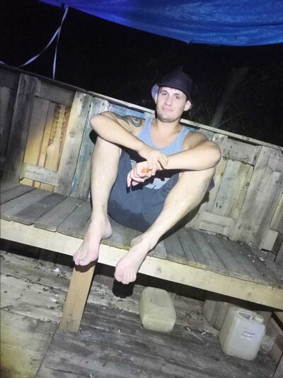  ,   Andrei, 29 ,   ,   