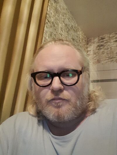   ,   Paliachio, 42 ,   ,   