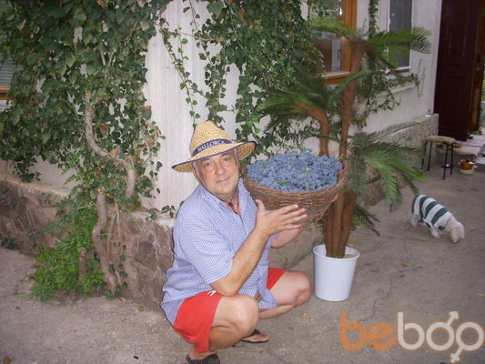  ,   Teodor, 56 ,   