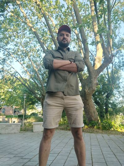  ,   Alex, 38 ,   ,   