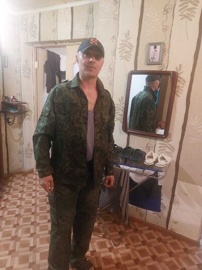  ,   Arzu, 43 ,     