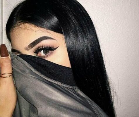  ,   Nika, 24 ,   ,   