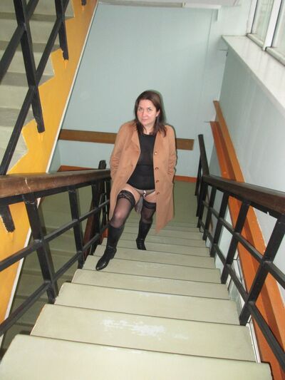  ,   Elena, 55 ,   