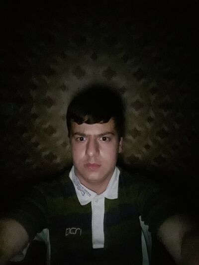  ,   Malik, 26 ,   ,   , c 