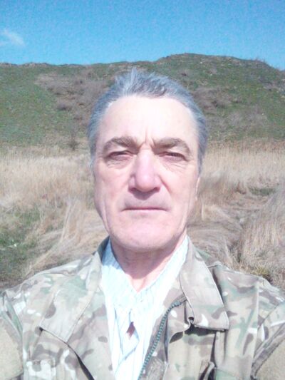  ,   , 70 ,   c 
