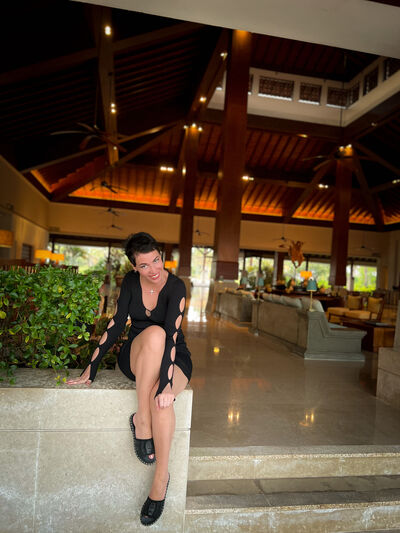  ,   Anastasia, 37 ,   ,   , c 