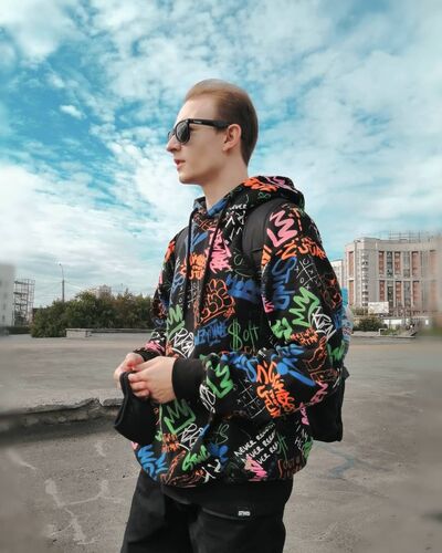  ,   Alexsis, 31 ,   ,   