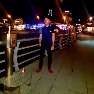  ,   Maxo, 38 ,   ,   , c , 