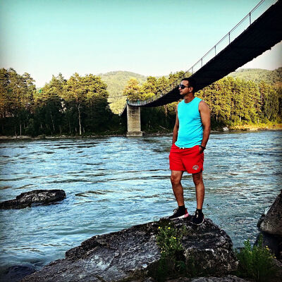  ,   Fardin, 33 ,   ,   , c 