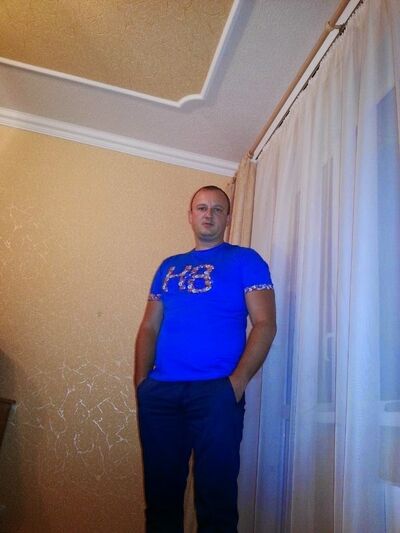  ,   Aleksey, 44 ,   , 