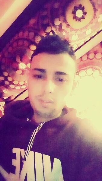  ,   Abu, 32 ,   