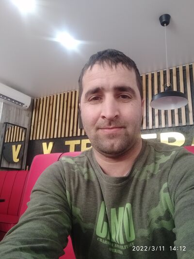  ,   Kamil, 40 ,   ,   