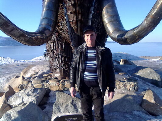  ,   Alexsandr, 64 ,   