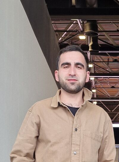  ,   Emil, 26 ,   ,   