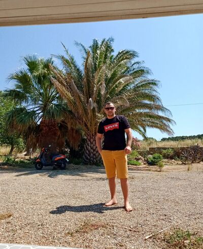  ,   Oleg, 33 ,   ,   