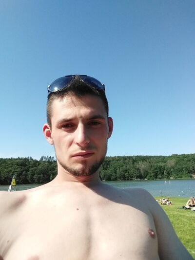  Praha,   , 32 ,   ,   , c 