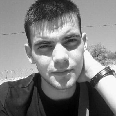  ,   Casper, 33 ,   