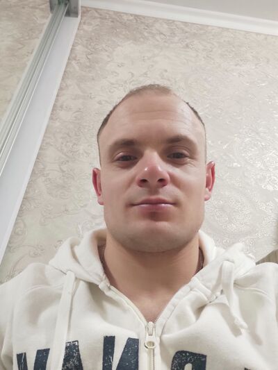 ,   Dima, 32 ,   ,   