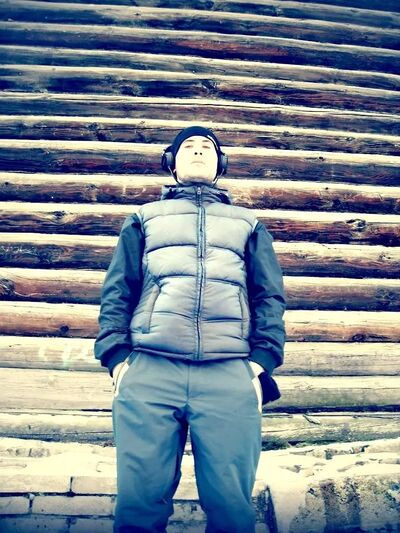  ,   Azat, 42 ,   ,   , c 