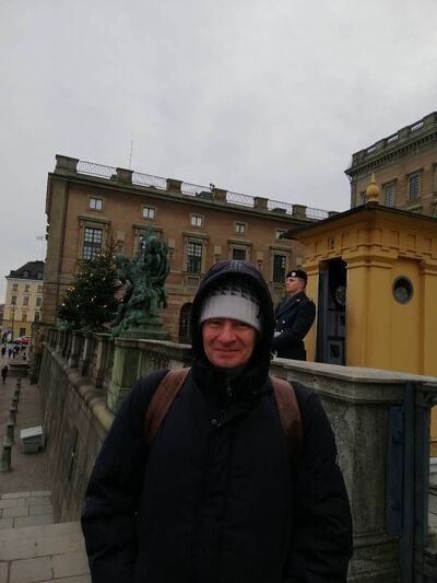  ,   Vladis, 57 ,  