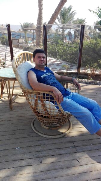  ,   Viktor, 45 ,   ,   , c 