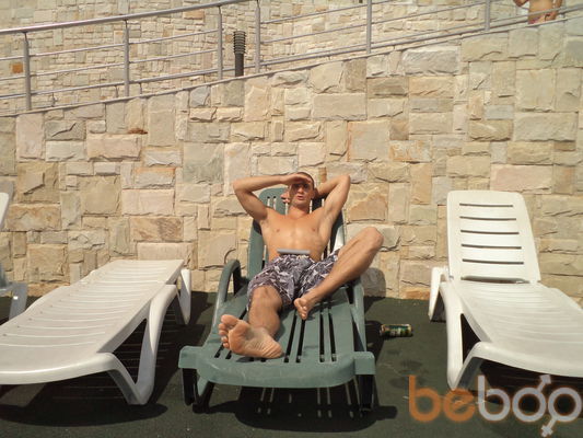   ,   Aleks, 37 ,   